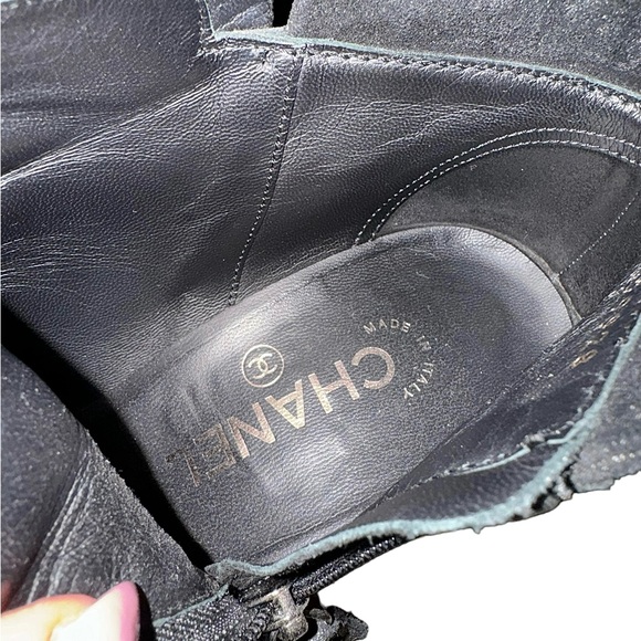 CHANEL Black Distressed Suede Chain Detail Ankle Boots Shoes 39 - Picture 7 of 9